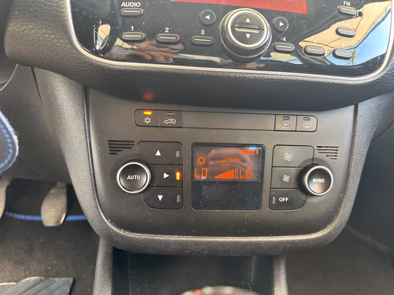 Fiat Punto Evo - 12