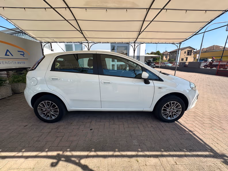 Fiat Punto Evo - 23
