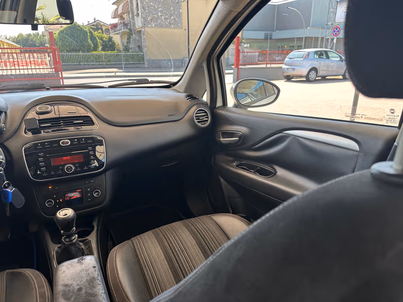 Fiat Punto Evo - 17