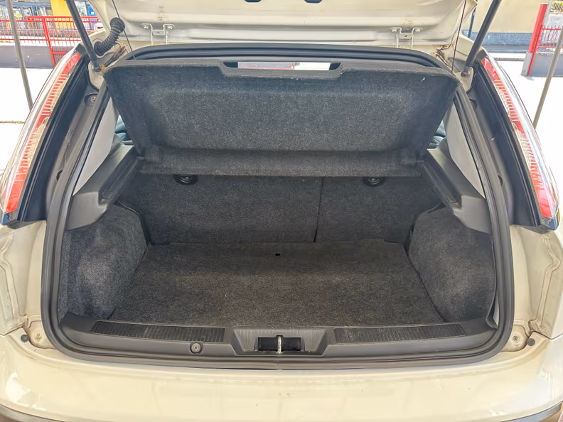 Fiat Punto Evo - 27