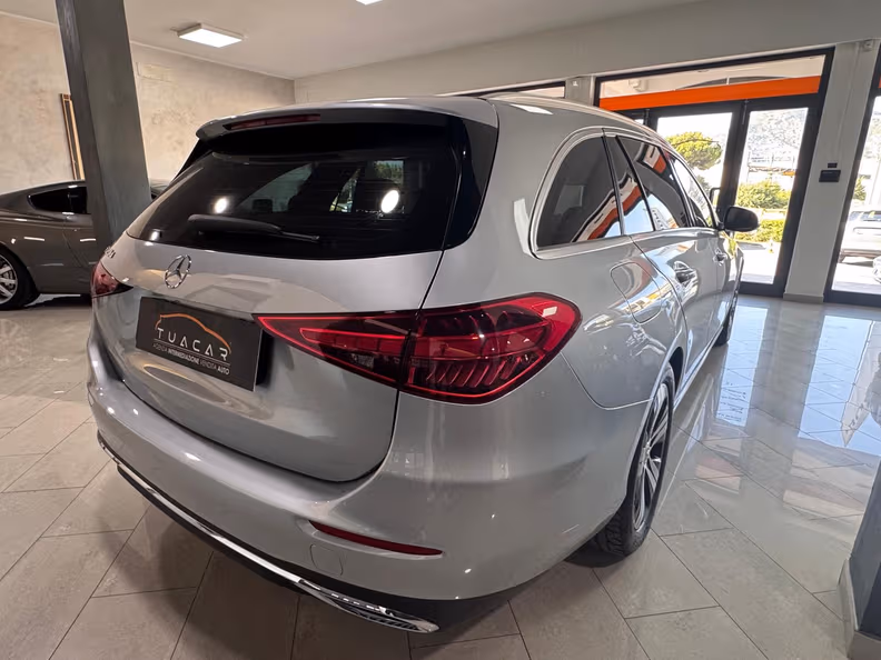 Mercedes-Benz C-Class - 3