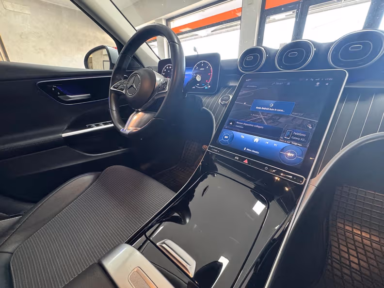 Mercedes-Benz C-Class - 8