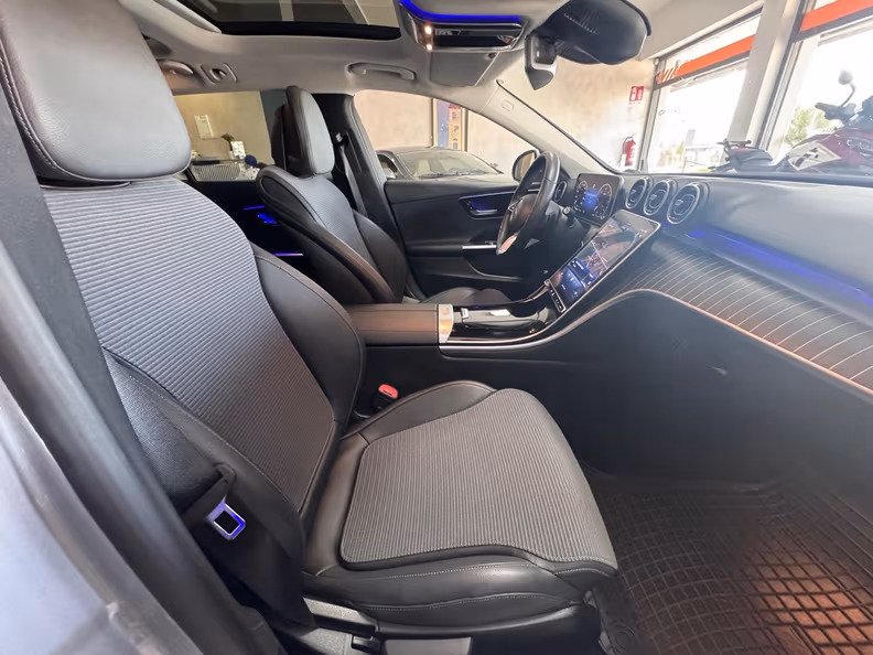 Mercedes-Benz C-Class - 13
