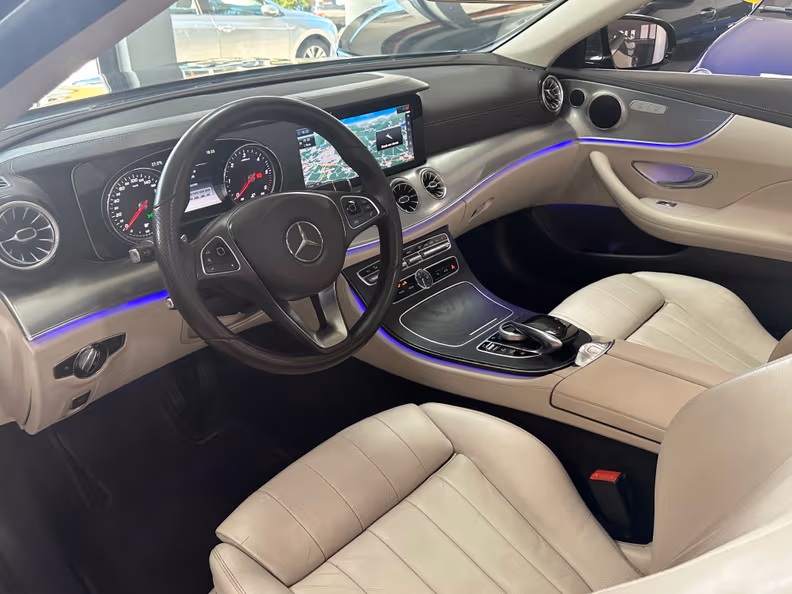 Mercedes-Benz E-Class - 9
