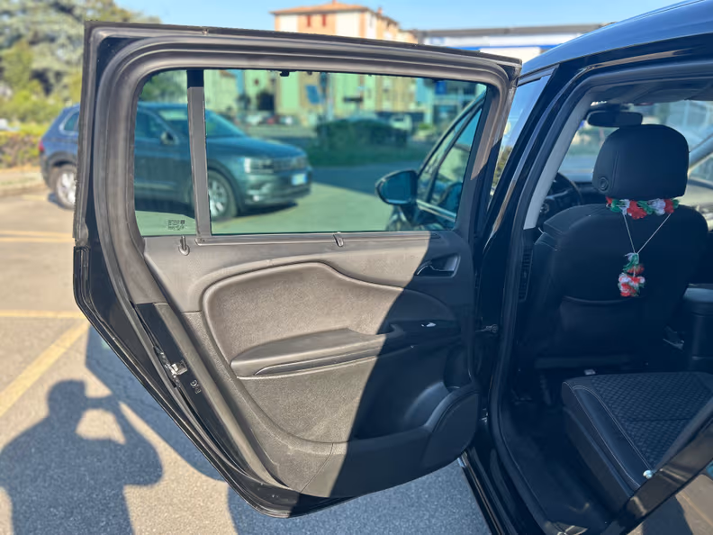 Opel Zafira / Zafira Life - 24