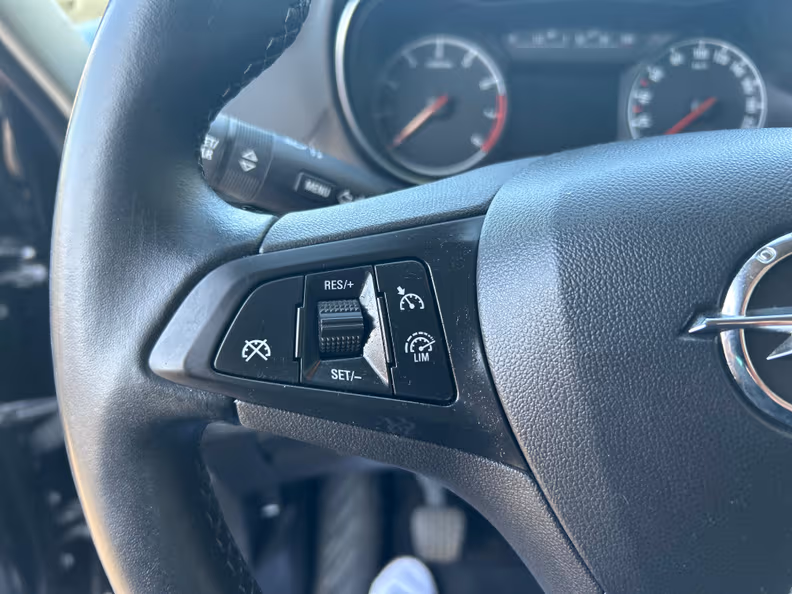 Opel Zafira / Zafira Life - 16