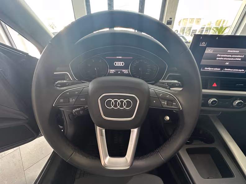 Audi A4 - 12