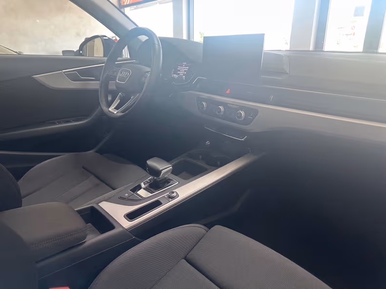 Audi A4 - 11