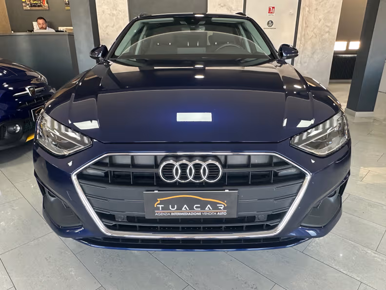 Audi A4 - 8