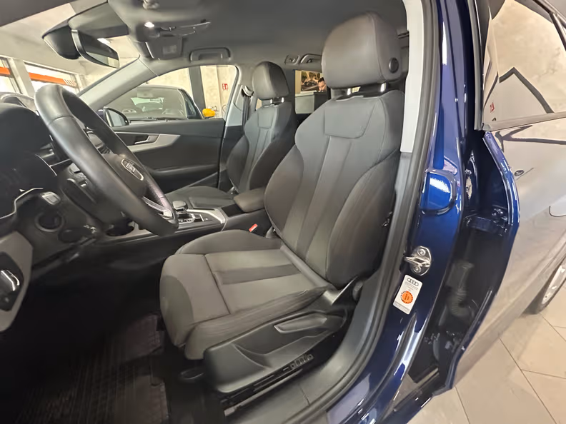 Audi A4 - 13