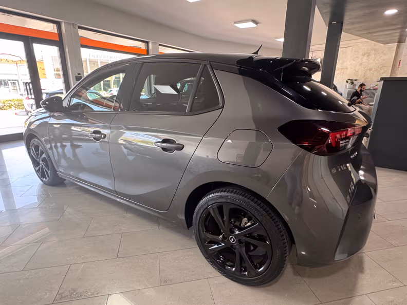 Opel Corsa - 4