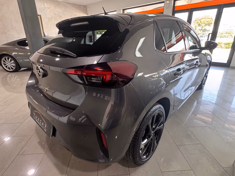 Opel Corsa - 5