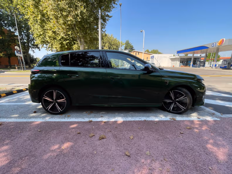 Peugeot 308 - 4