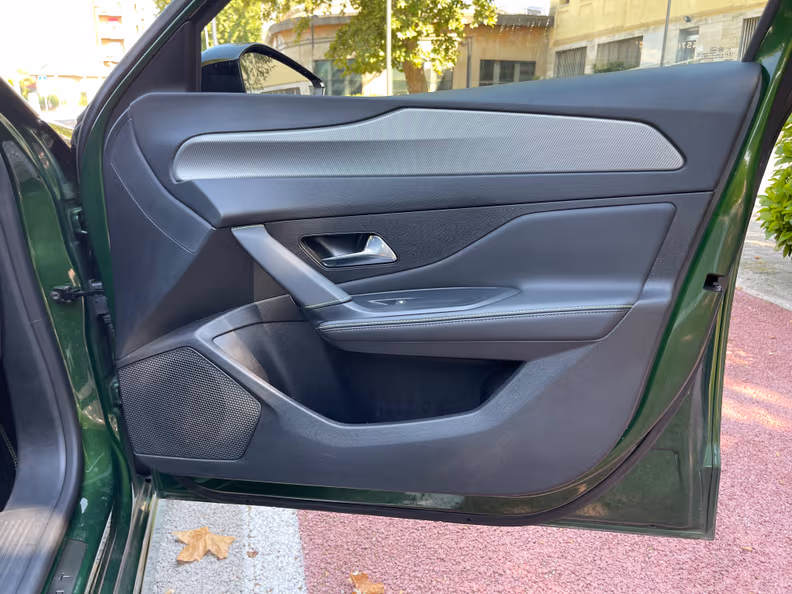 Peugeot 308 - 45