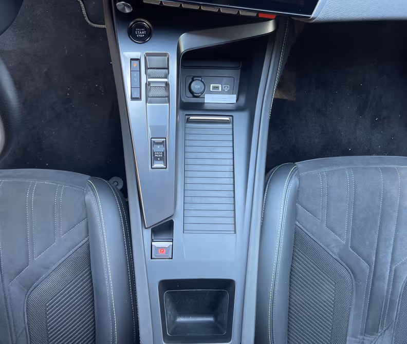 Peugeot 308 - 18