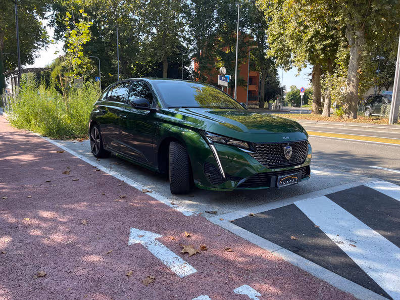 Peugeot 308 - 3