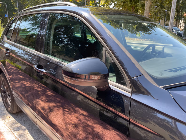 Volkswagen Tiguan - 33