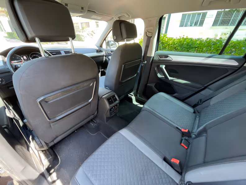 Volkswagen Tiguan - 27