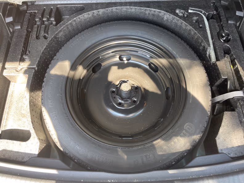 Volkswagen Tiguan - 47