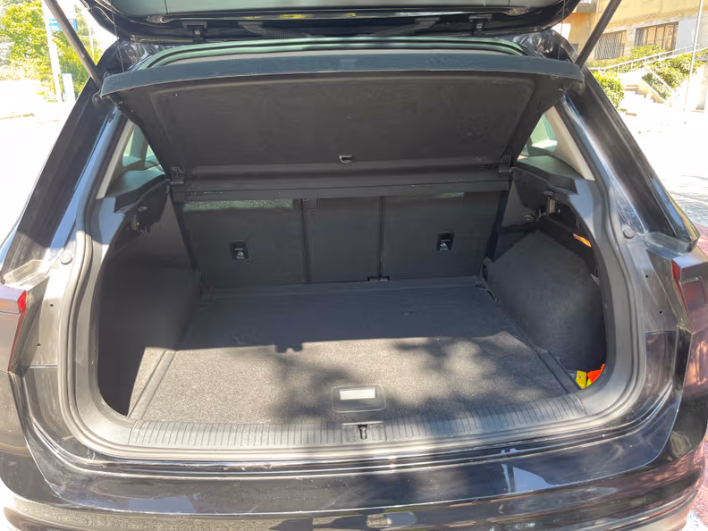 Volkswagen Tiguan - 11