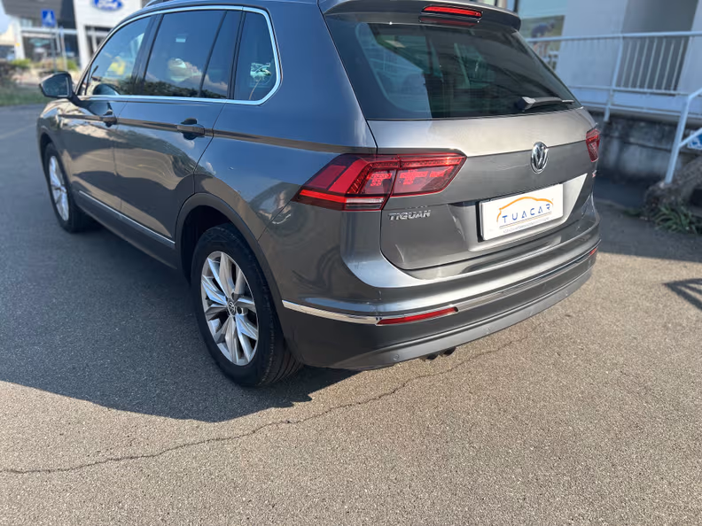 Volkswagen Tiguan - 3