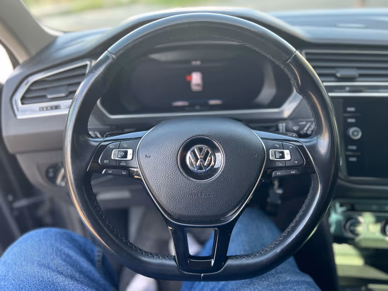 Volkswagen Tiguan - 15