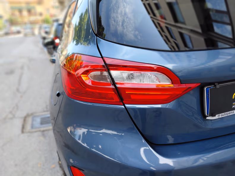 Ford Fiesta - 21
