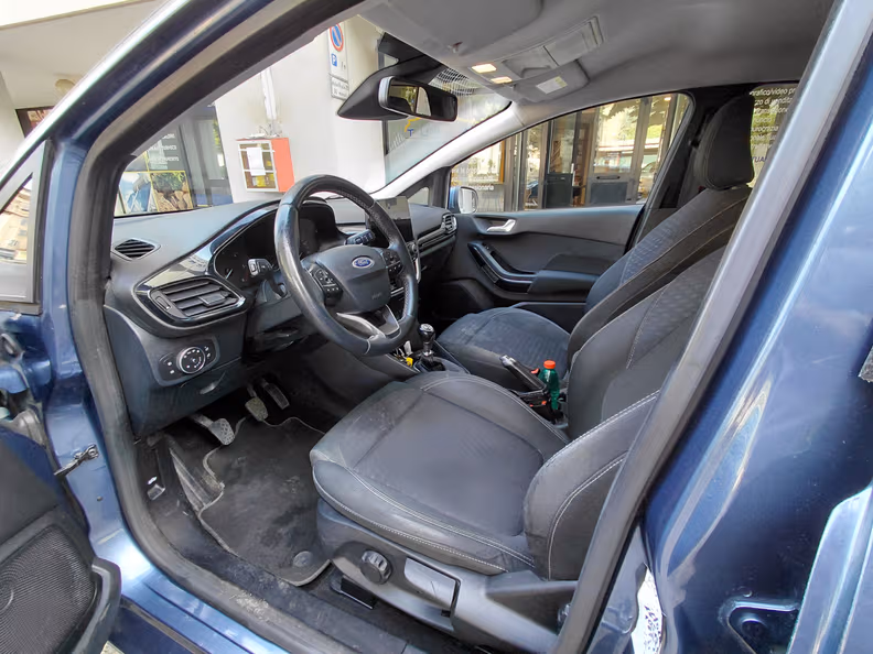 Ford Fiesta - 8