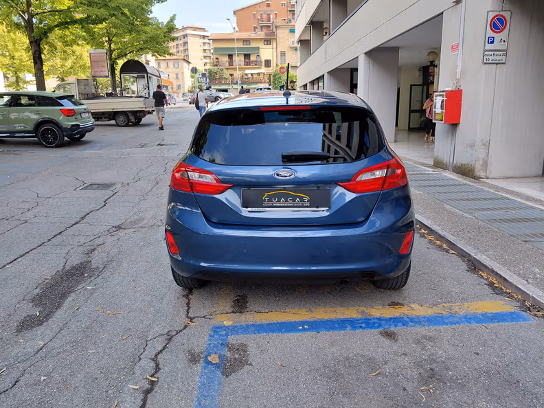 Ford Fiesta - 5