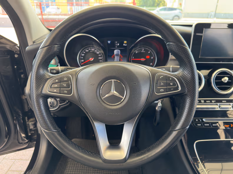 Mercedes-Benz C-Class - 19