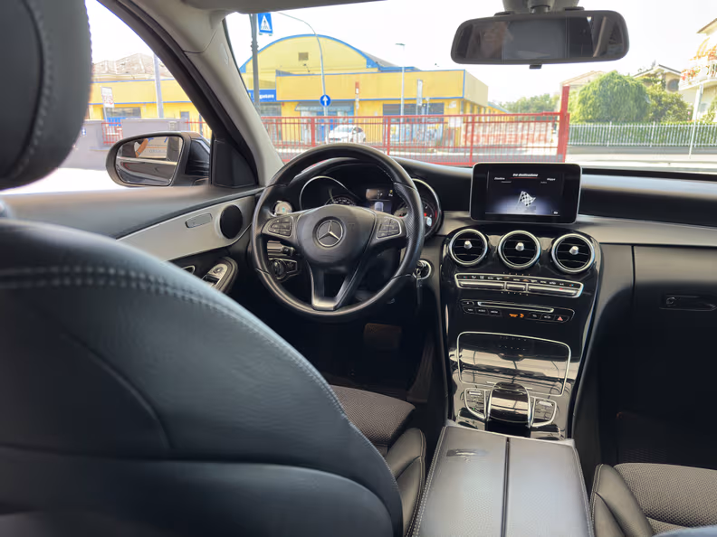 Mercedes-Benz C-Class - 8