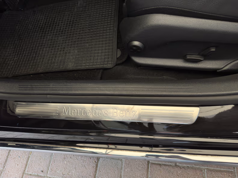 Mercedes-Benz C-Class - 24