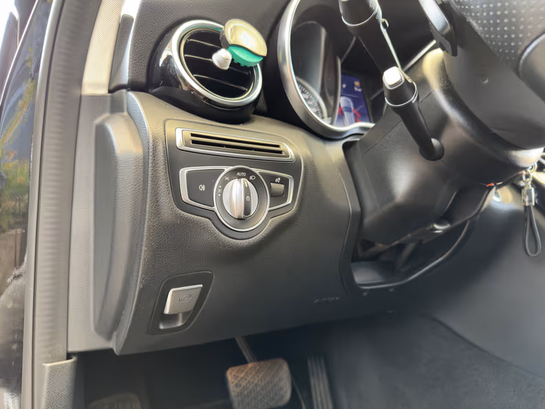 Mercedes-Benz C-Class - 16