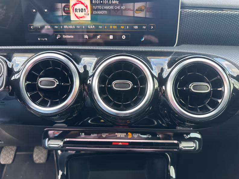 Mercedes-Benz A-Class - 36