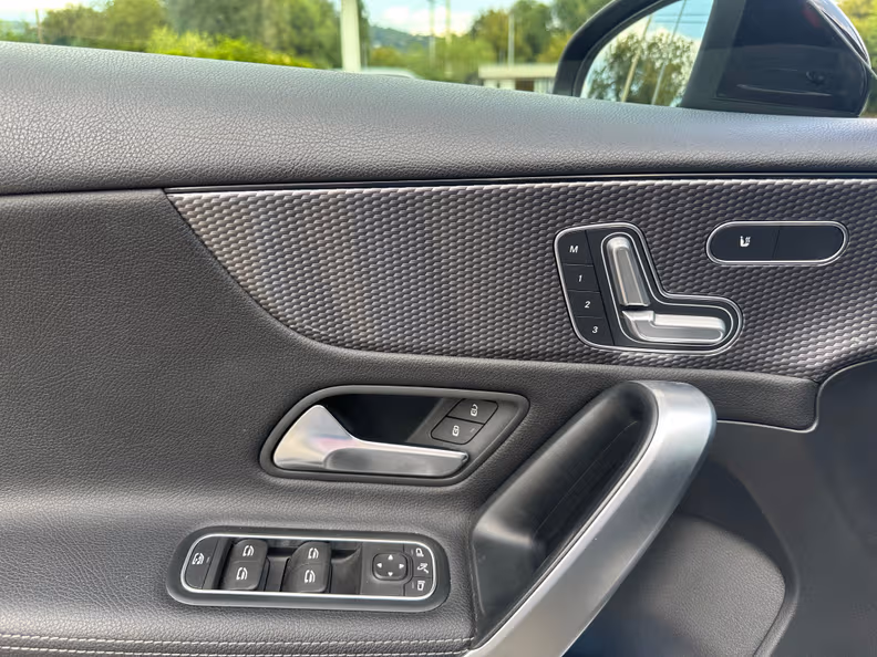 Mercedes-Benz A-Class - 30