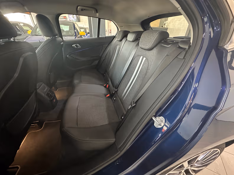 BMW 1 series - 14