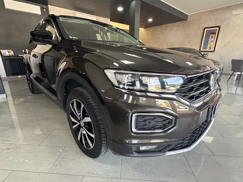 Volkswagen T-ROC - 6