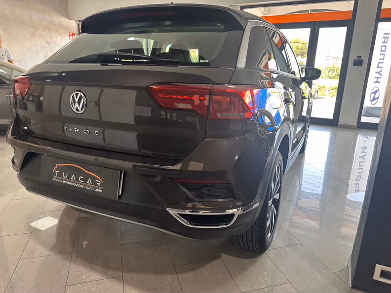 Volkswagen T-ROC - 4