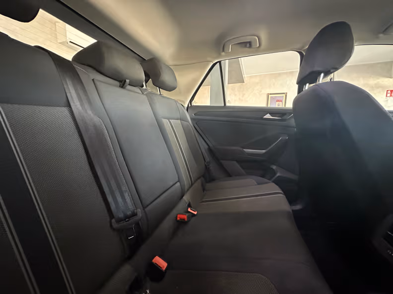 Volkswagen T-ROC - 15