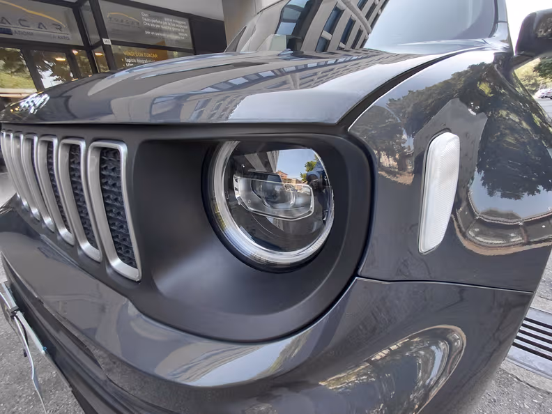 Jeep Renegade - 24