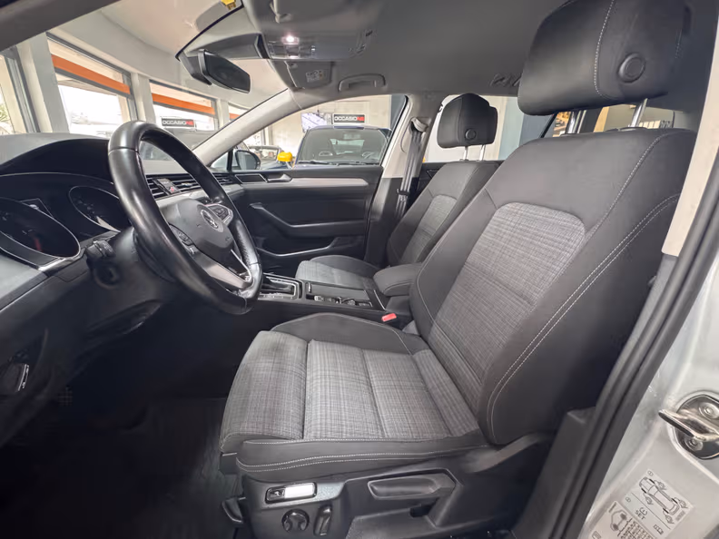Volkswagen Passat - 7