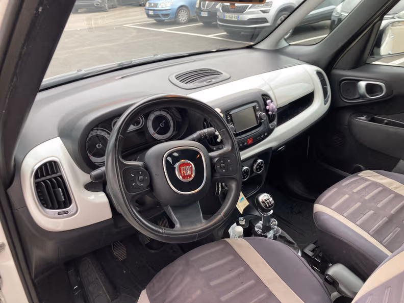 Fiat 500L - 25