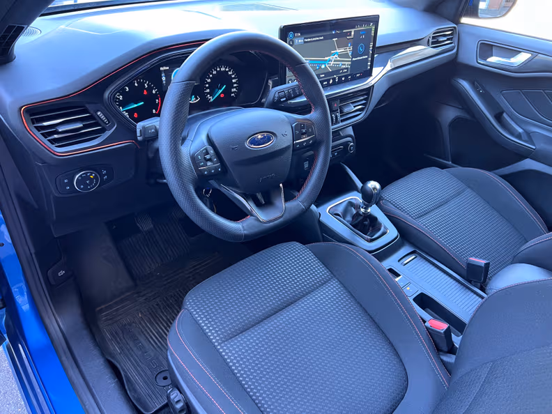 Ford Focus - 8