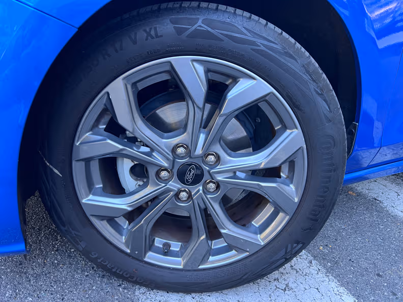 Ford Focus - 7