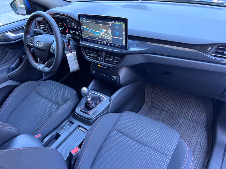 Ford Focus - 10