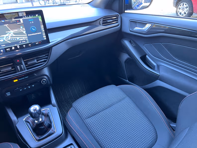 Ford Focus - 28