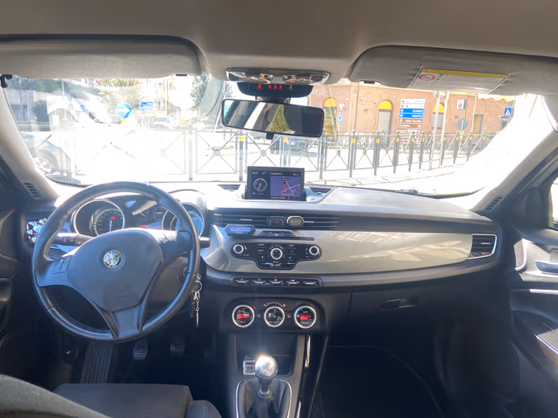 Alfa Romeo Giulietta - 9