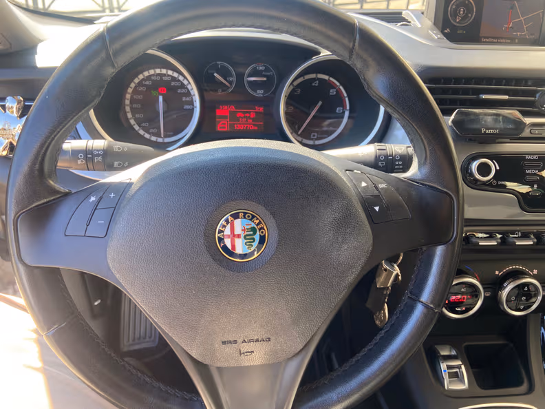 Alfa Romeo Giulietta - 12