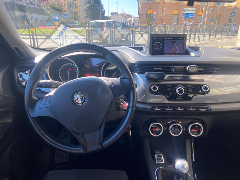Alfa Romeo Giulietta - 22