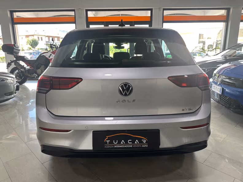 Volkswagen Golf - 4